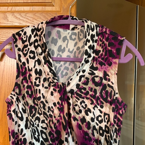 Calvin Klein Sleeveless Top Size 8 - Picture 2 of 5